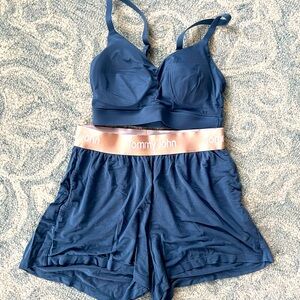 Tommy John sleep set size small EUC